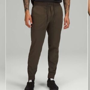 lululemon athletica ABC Jogger Warpstreme Brown Size XL